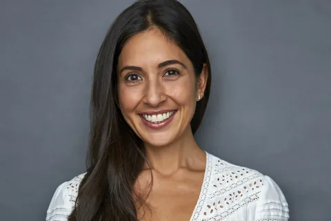 Portrait of a smiling woman